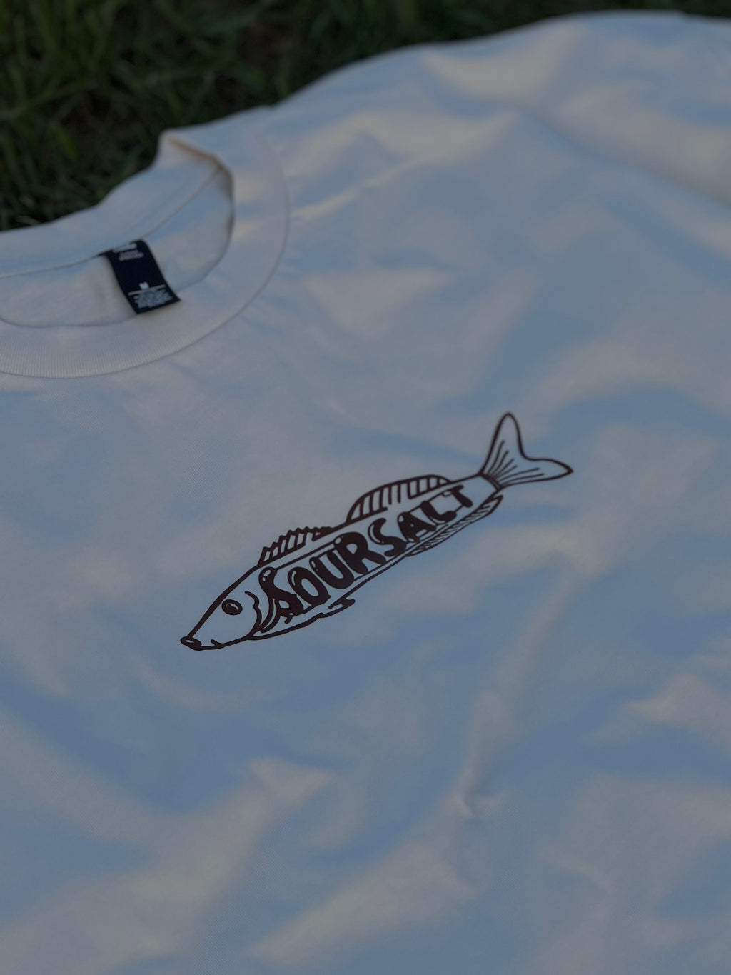 FISH ON SOURSALT TEE